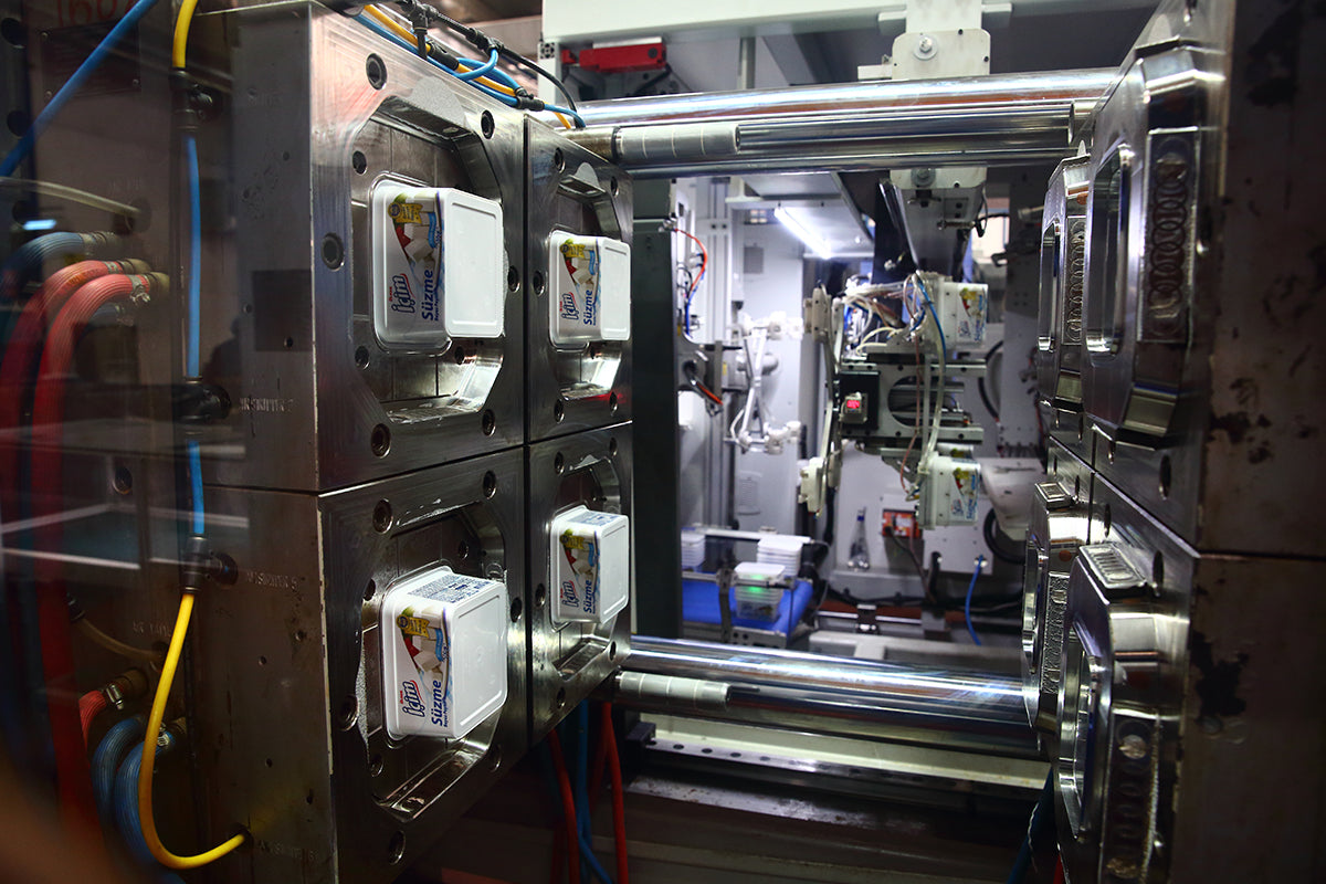 About Us – POLYFORM PLASTIC